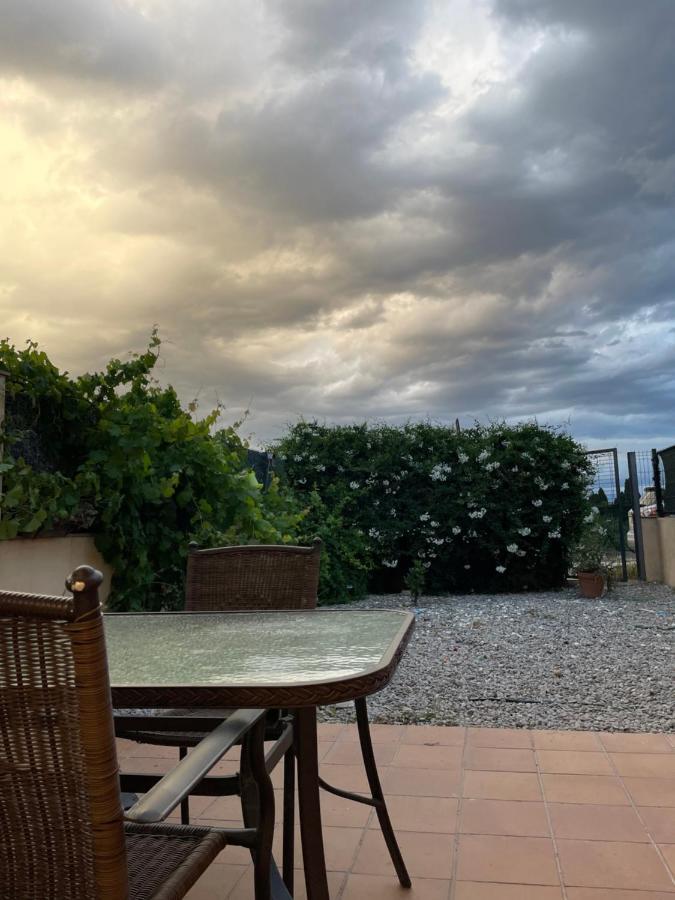 Emporda Country House Borrassá Екстериор снимка
